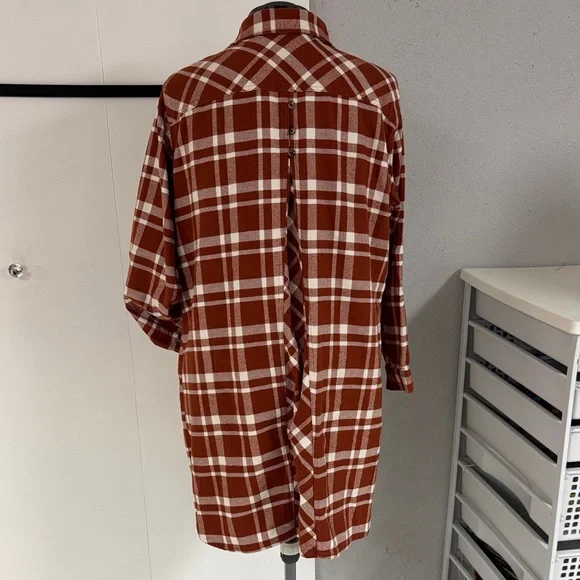 Duluth Trading Co Russet Shirt Dress - Picture 4 of 8